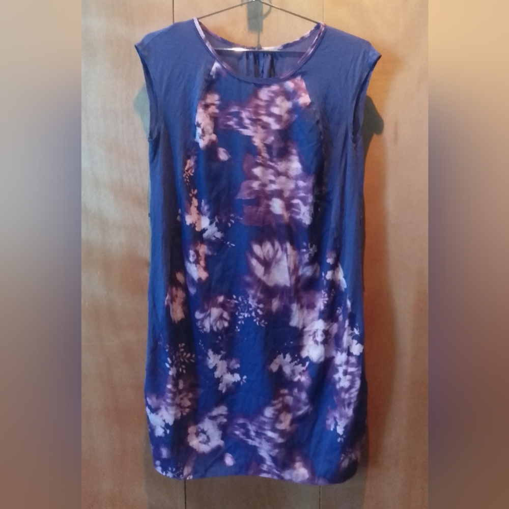 Floral Multi-shade Purple Women's Dress W/Belt Loops, Sz S/M. Unknown Brand